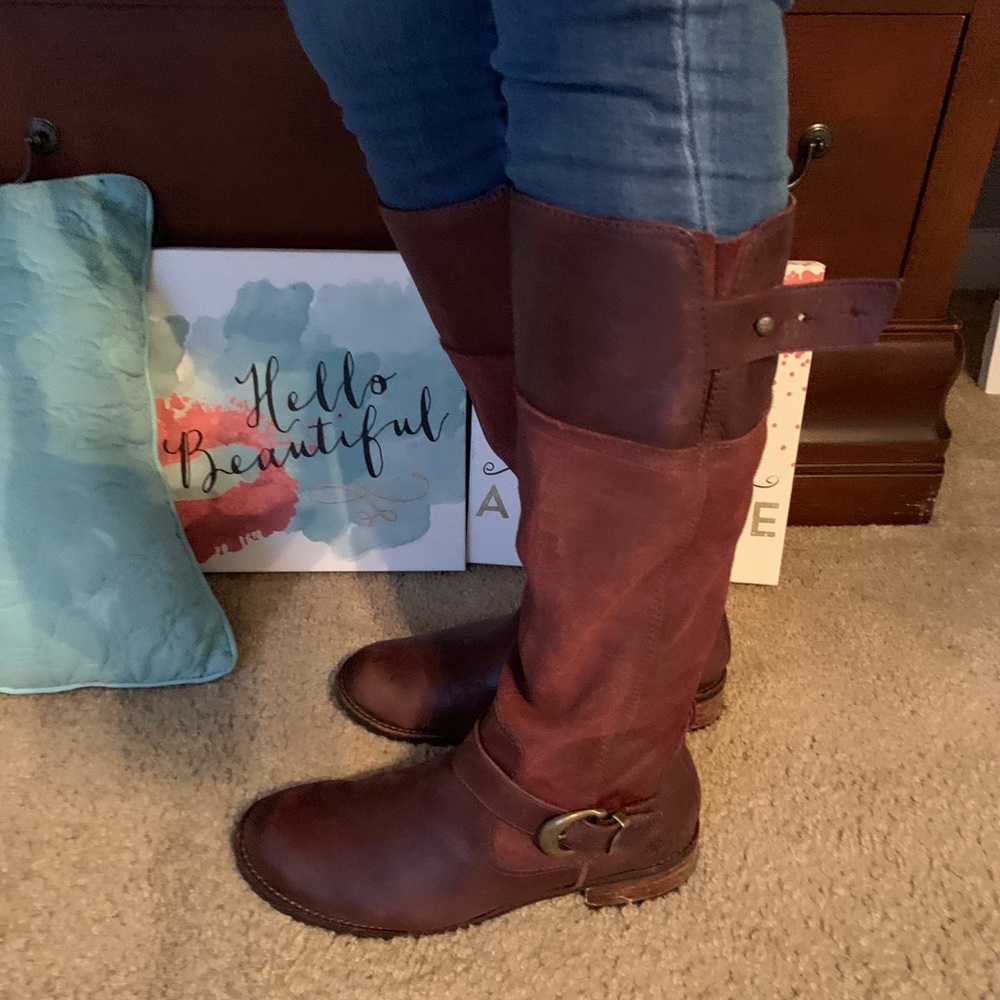 Wine riding boots